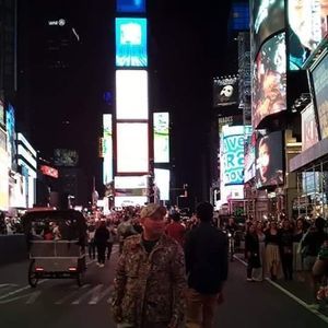 Meet your Posher, Manolo